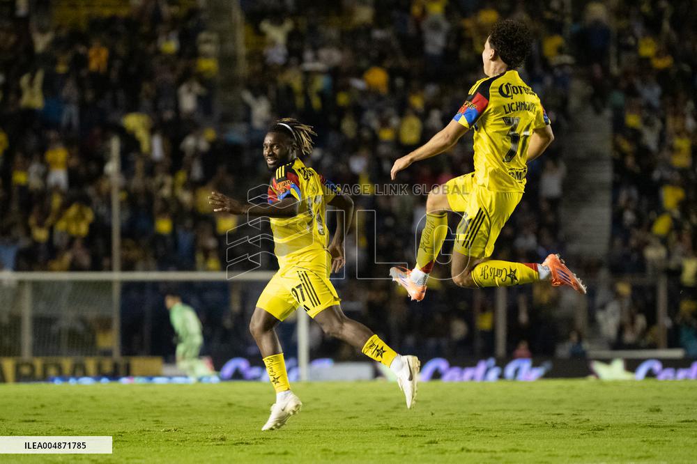 Liga MX - America v Leon