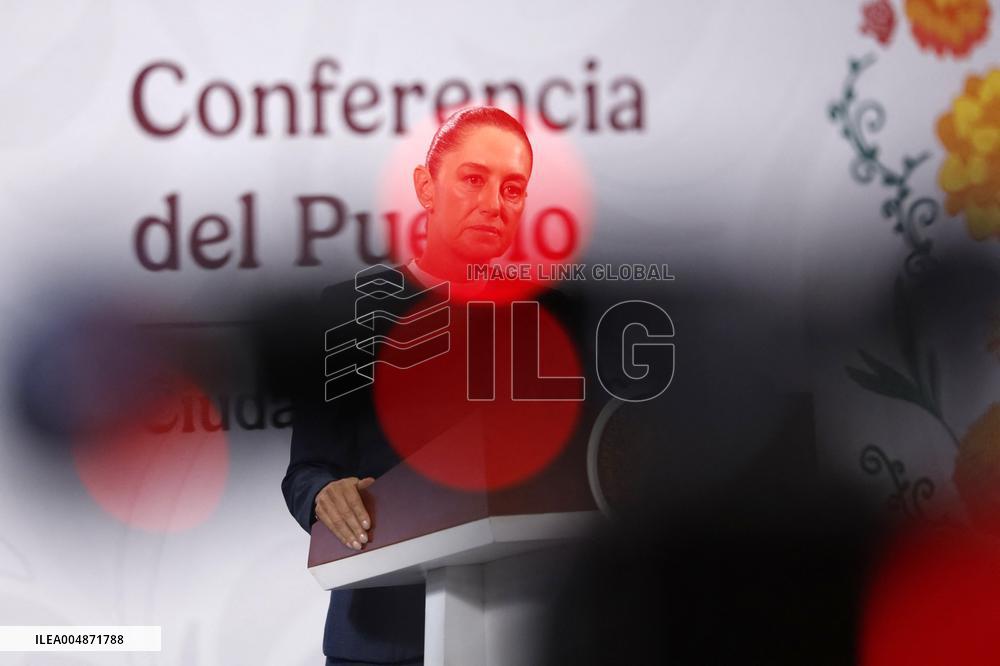 Mexican President Claudia Sheinbaum Holds Briefing Conference - Mexico
