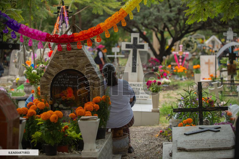 People Visit Cemeteries on the Day of the Dead - Mexico