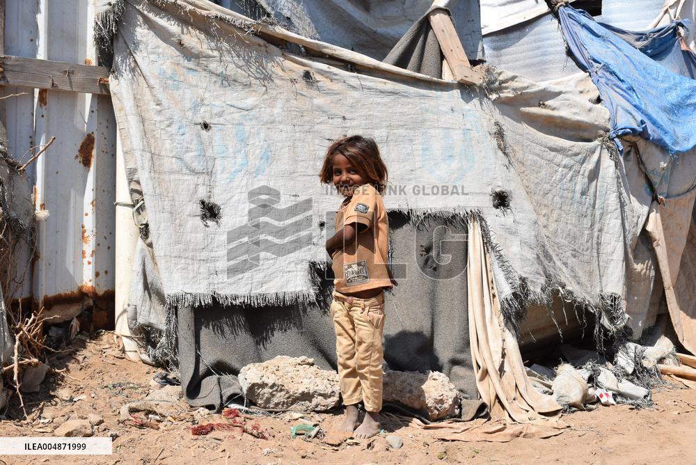 Displaced Children of Yemen - Aden