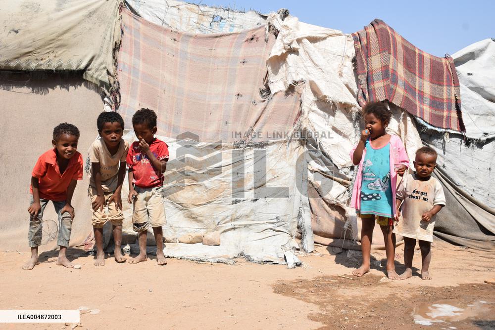 Displaced Children of Yemen - Aden