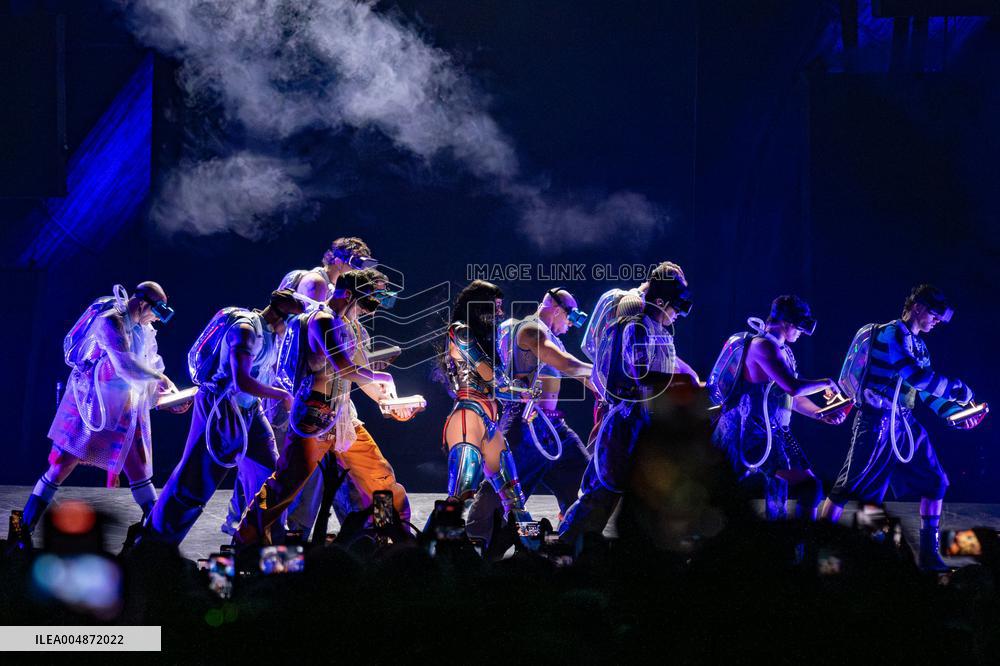 Katy Perry At The Life Times Tour 2025 - Casalecchio di Reno