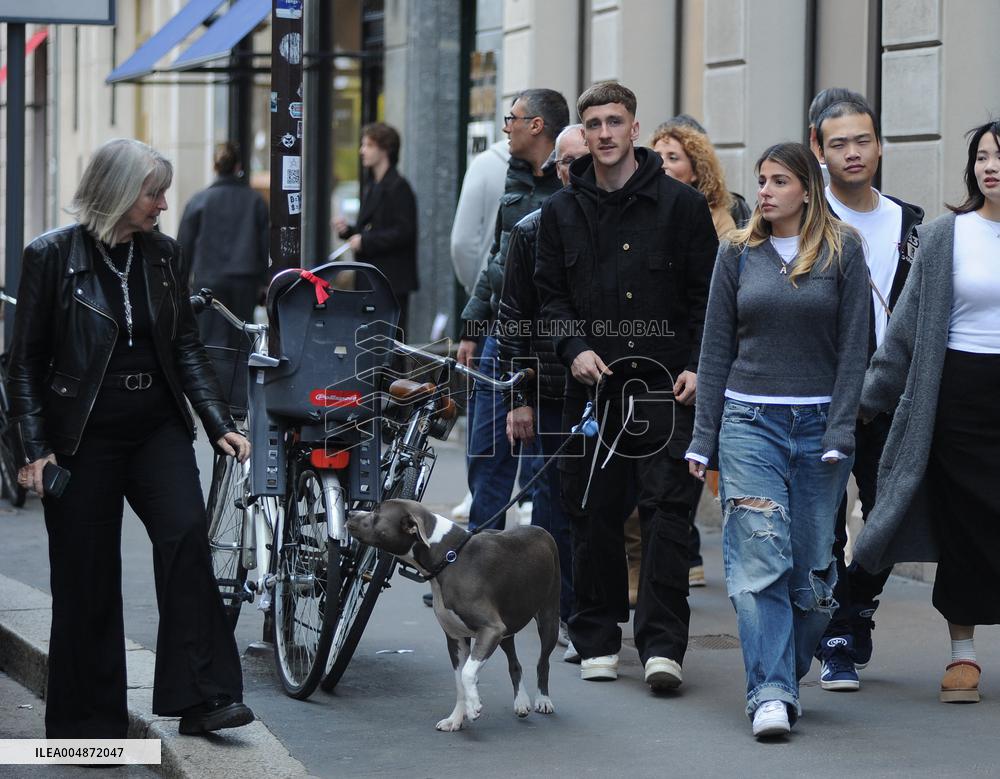 Alexis Saelemaekers Spotted In Milan With Family - Italy