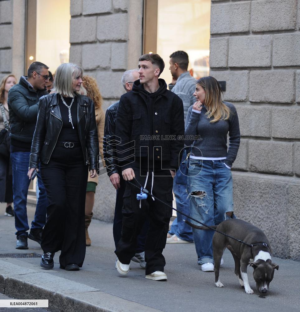 Alexis Saelemaekers Spotted In Milan With Family - Italy