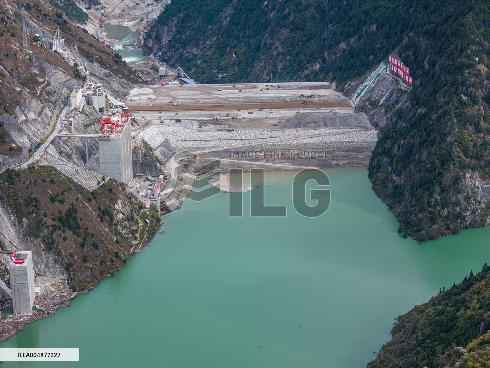 World Highest Dam Shuangjiangkou Hydropower Station Construction