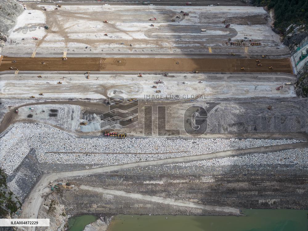 World Highest Dam Shuangjiangkou Hydropower Station Construction