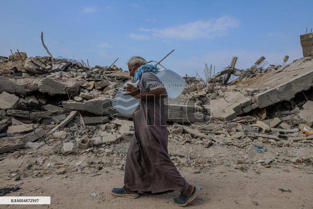 Life In The Ruins In Gaza After Ceasefire - Palestine