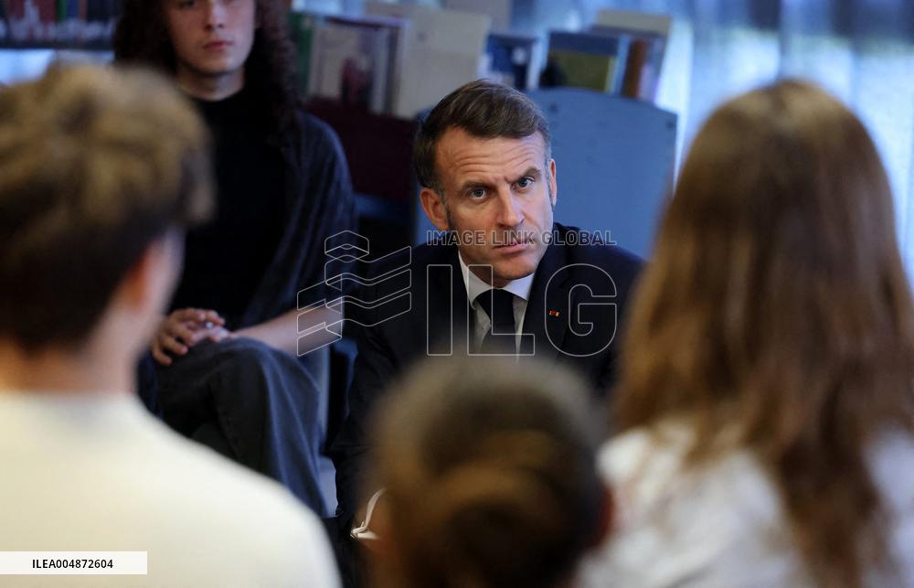 President Macron Meets with Middle and High School Students - Rochefort