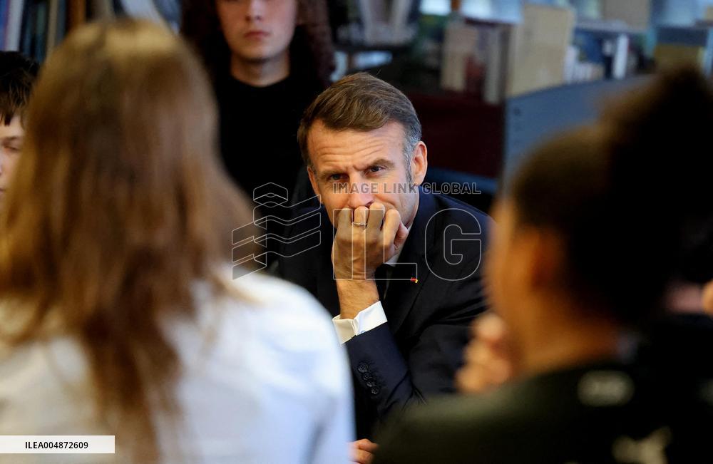 President Macron Meets with Middle and High School Students - Rochefort