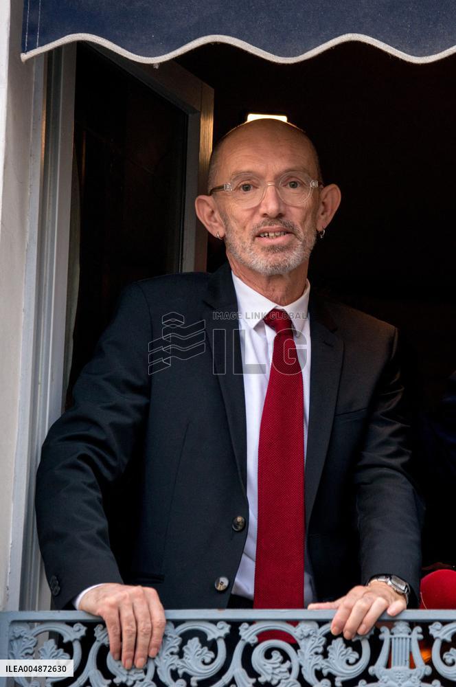 Laurent Mauvignier Wins Goncourt Prize For “La Maison Vide” - Paris