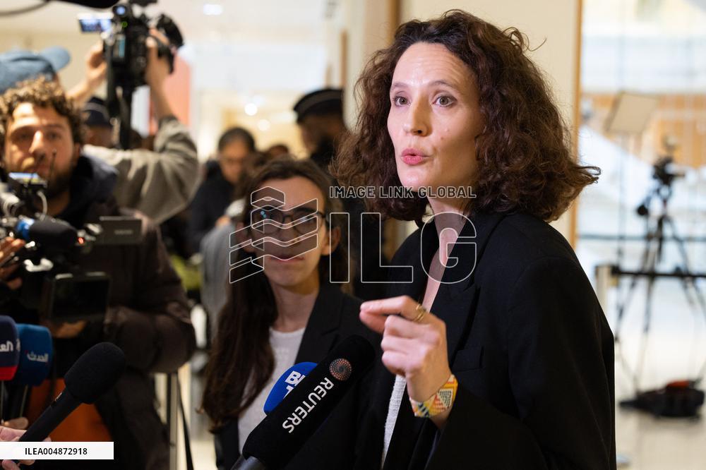 Lafarge trial opening day - Paris