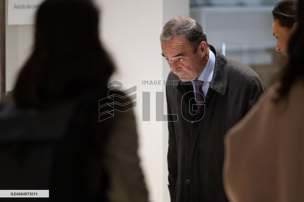 Lafarge trial opening day - Paris