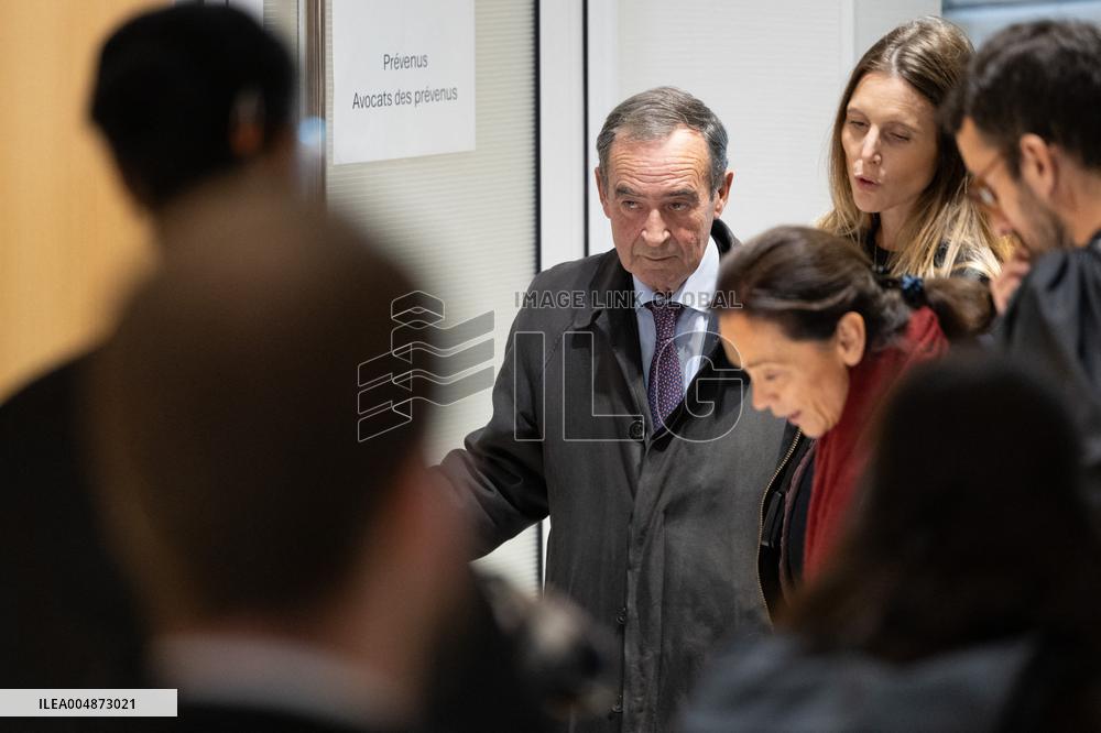 Lafarge trial opening day - Paris