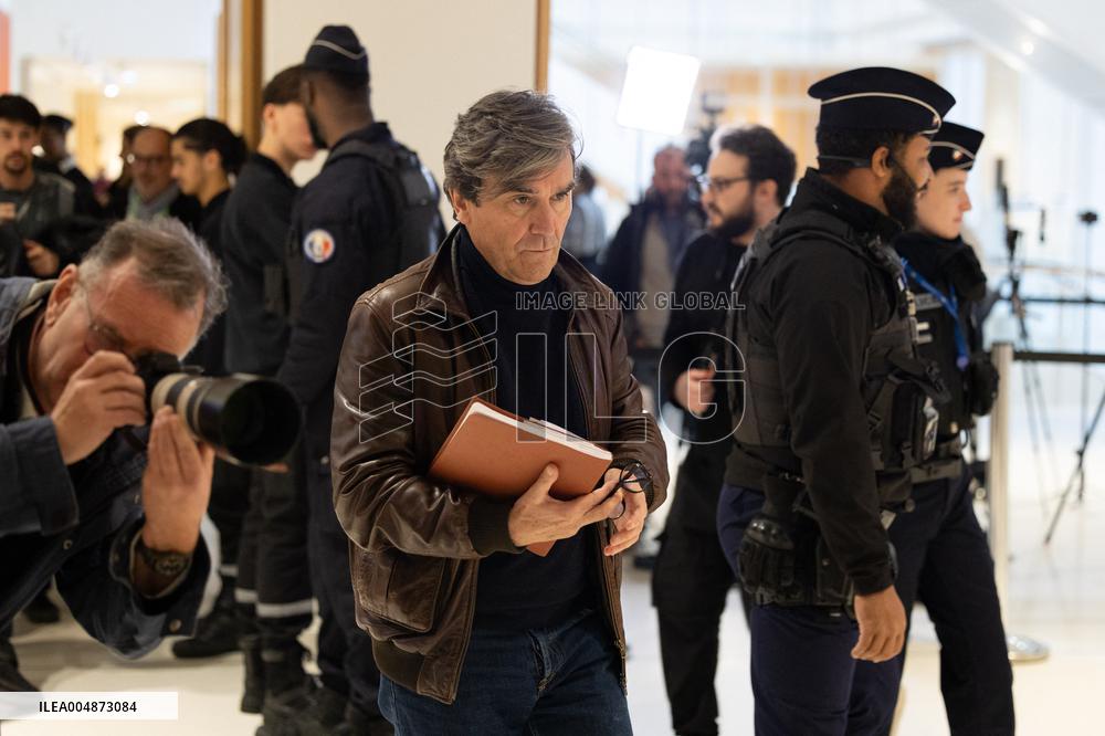 Lafarge trial opening day - Paris