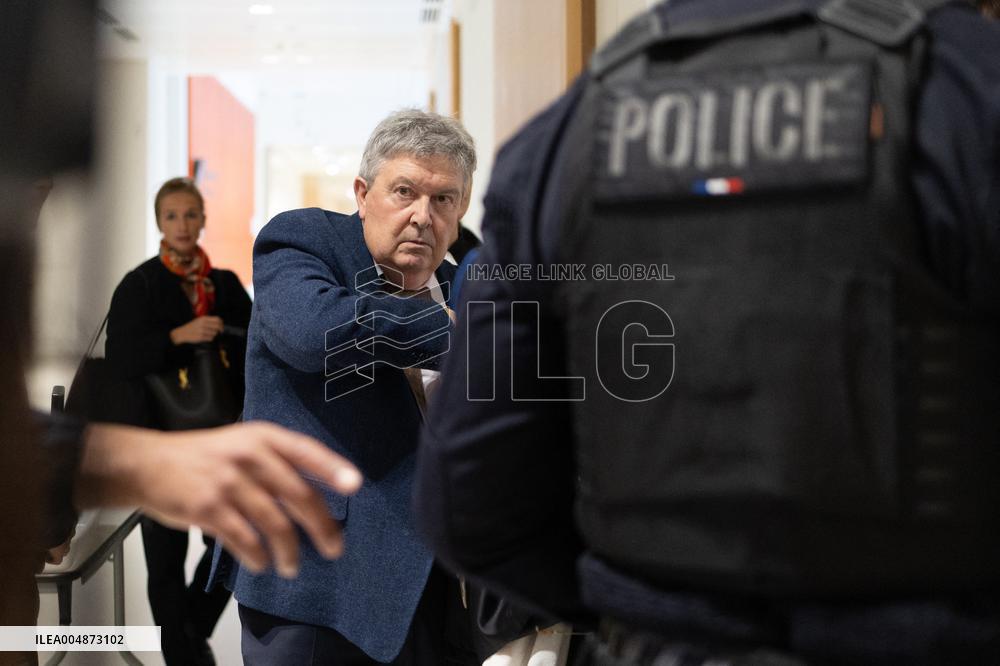 Lafarge trial opening day - Paris