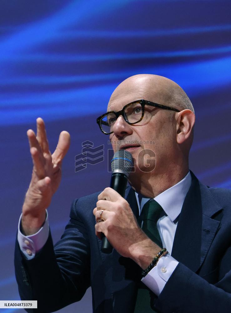 The Automotive Industry Day - Paris