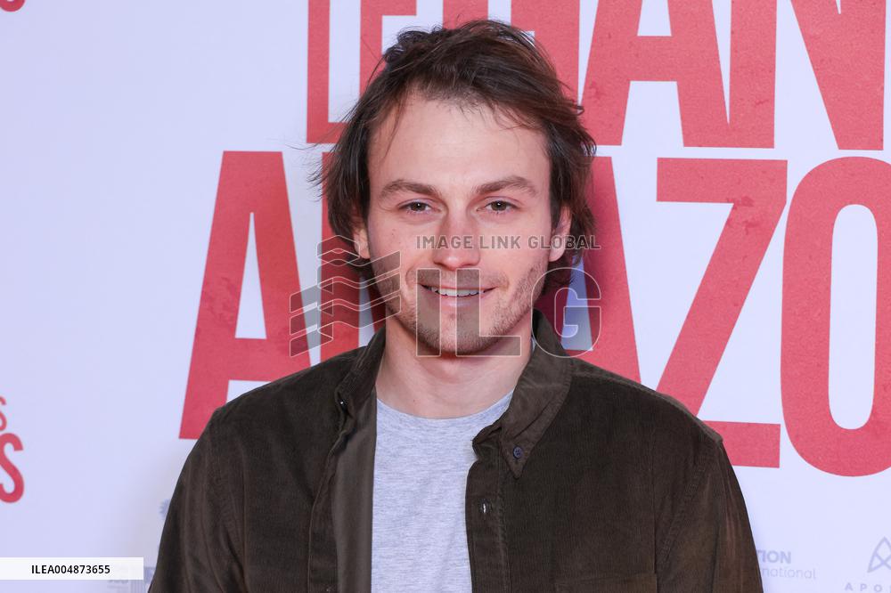 Le Gang Des Amazones Premiere - Paris