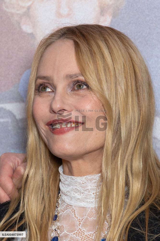 T as Pas Change Paris Film Premiere