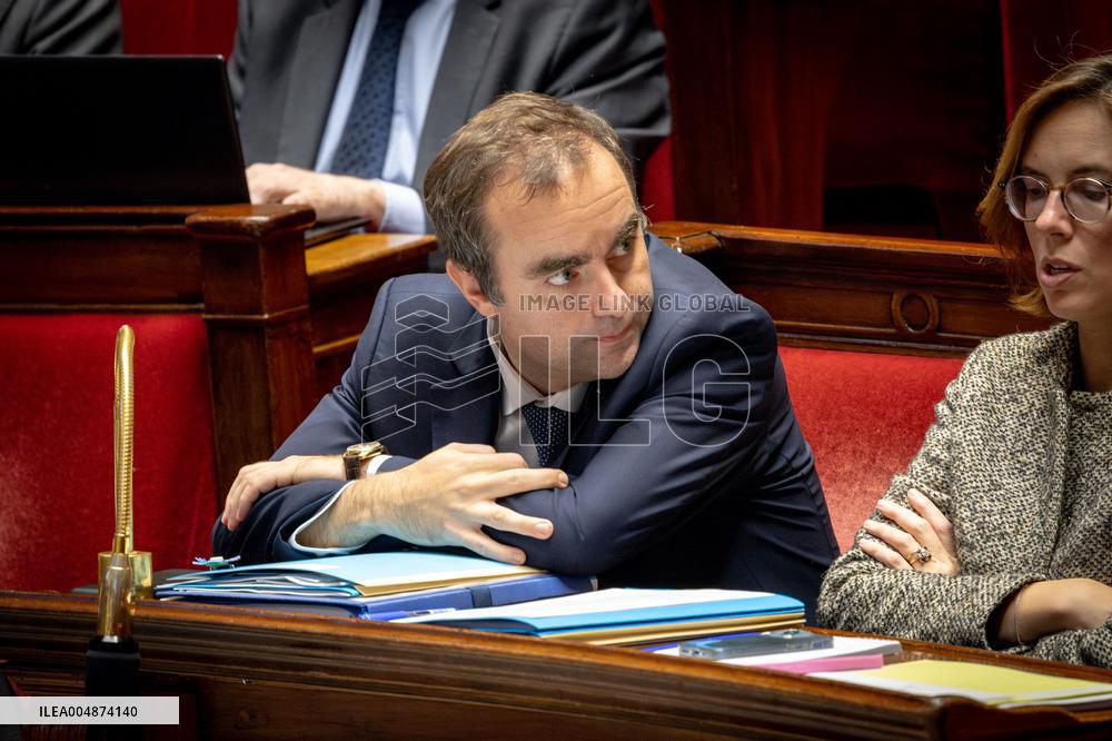 Opening session to discuss France's social security budget - Paris AJ