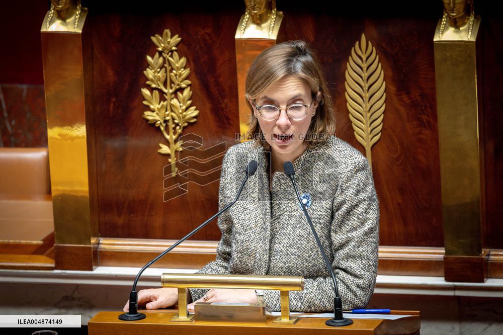Opening session to discuss France's social security budget - Paris AJ