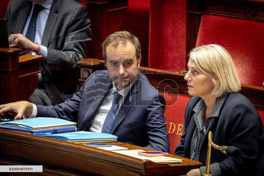 Opening session to discuss France's social security budget - Paris AJ