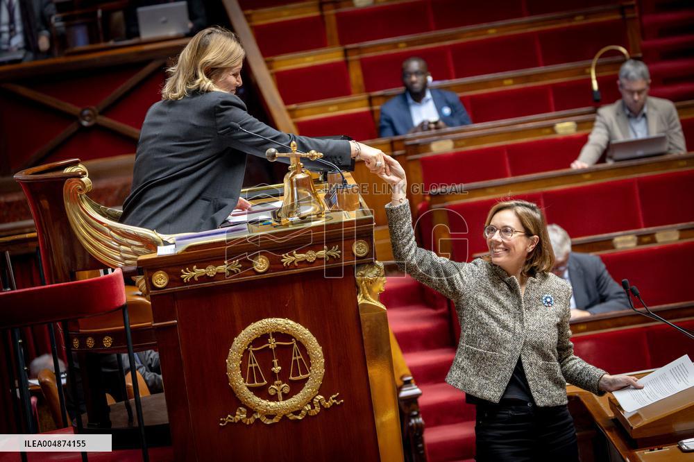 Opening session to discuss France's social security budget - Paris AJ