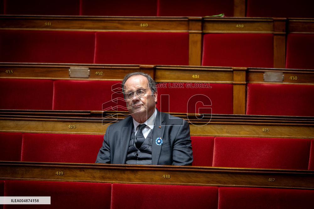 Opening session to discuss France's social security budget - Paris AJ