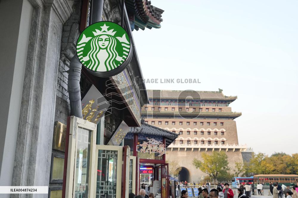 Starbucks to sell control of China business to Boyu