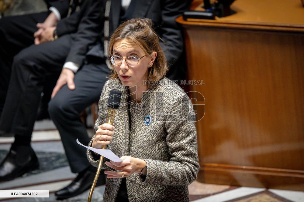 Session of questions to the gouvernment at the National Assembly - Paris AJ