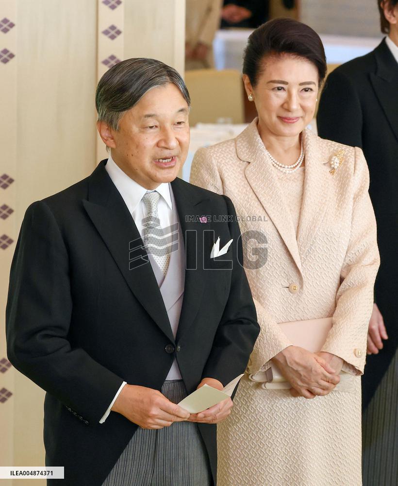 Japan emperor, empress meet Order of Culture recipients