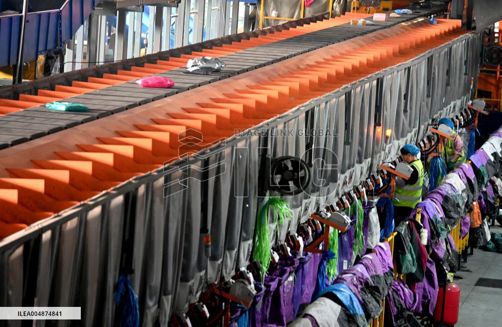 Online Shopping Logistics Peak in China