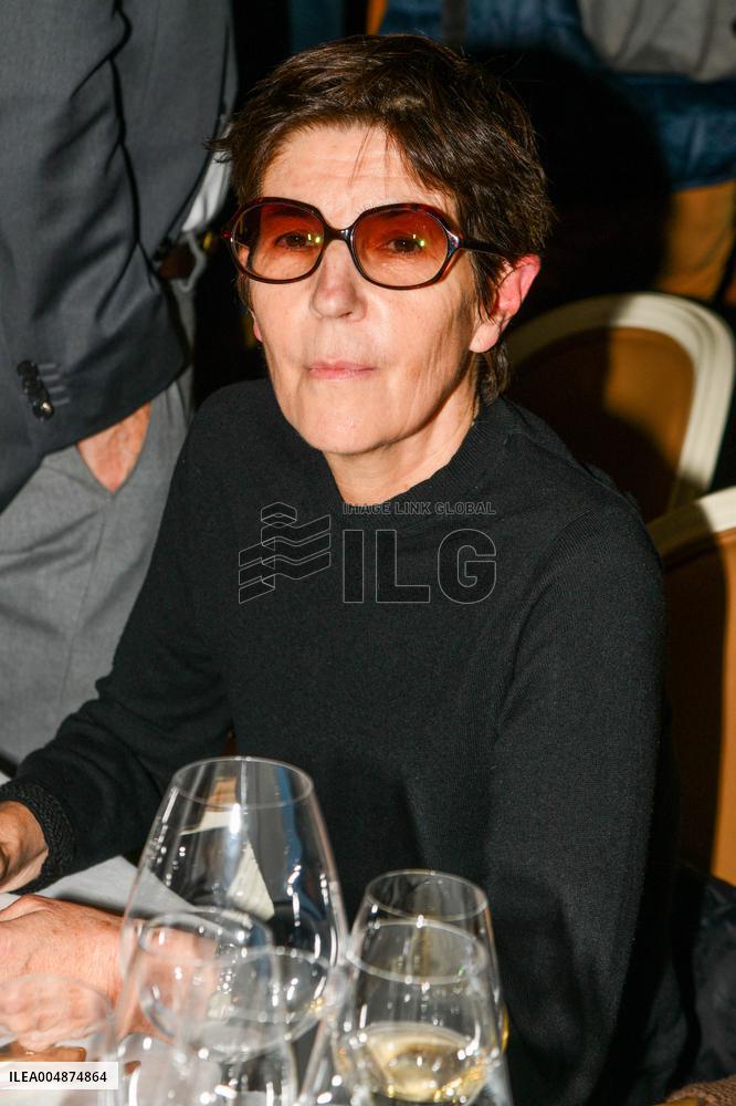 Laurent Mauvignier Wins Goncourt Prize For “La Maison Vide” - Paris