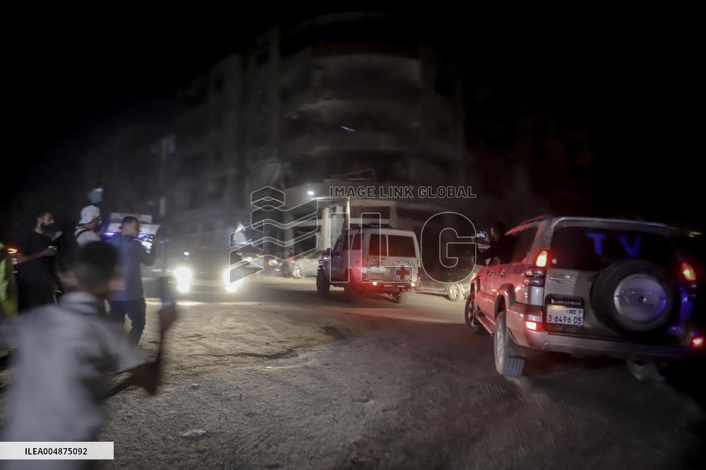 Red Cross Enters Gaza City