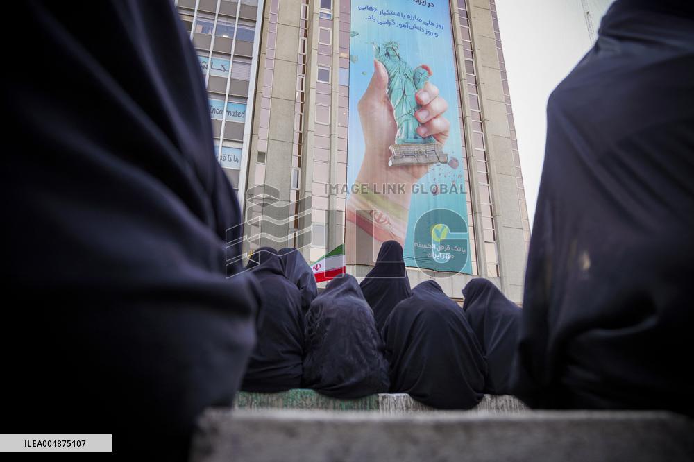 Iranians Rally At Former US Embassy - Tehran