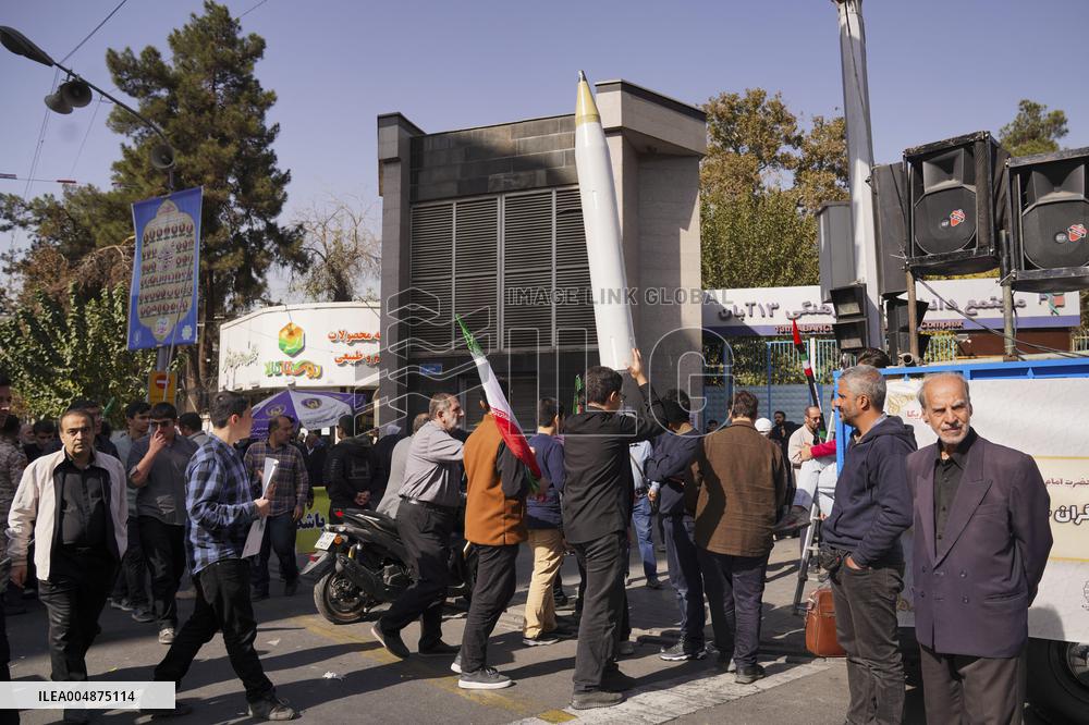 Iranians Rally At Former US Embassy - Tehran