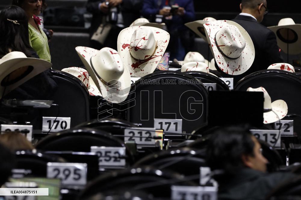 Legislators Condemn Murder of Uruapan Mayor - Mexico