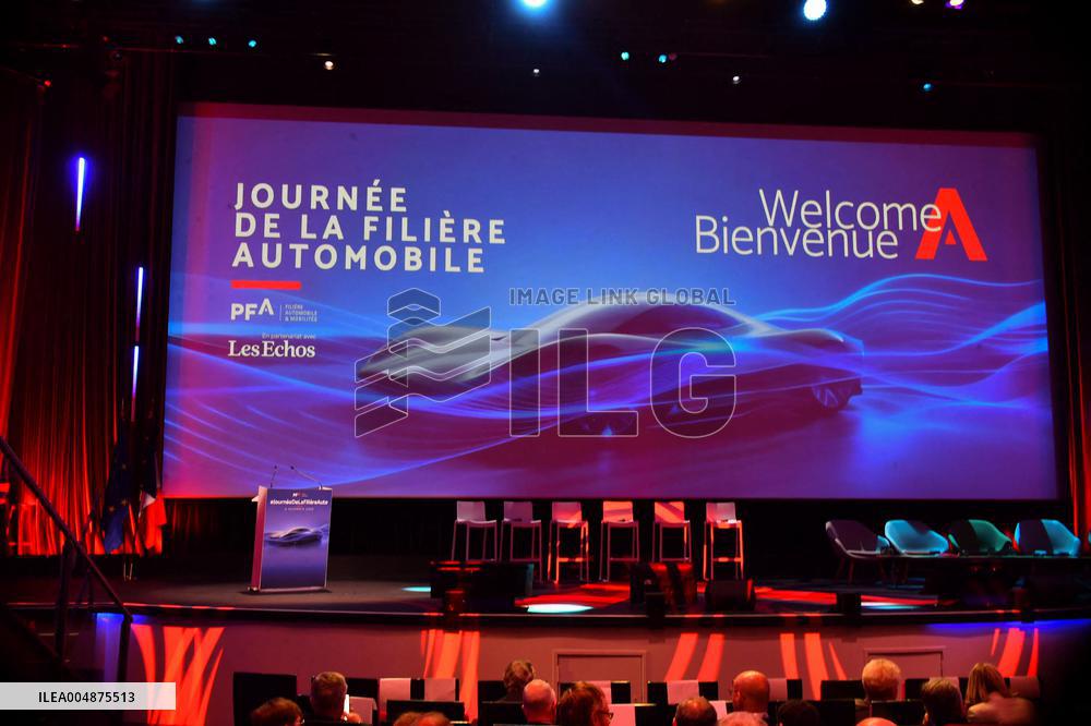 Ministerial Visits to Automotive Industry Day - Paris