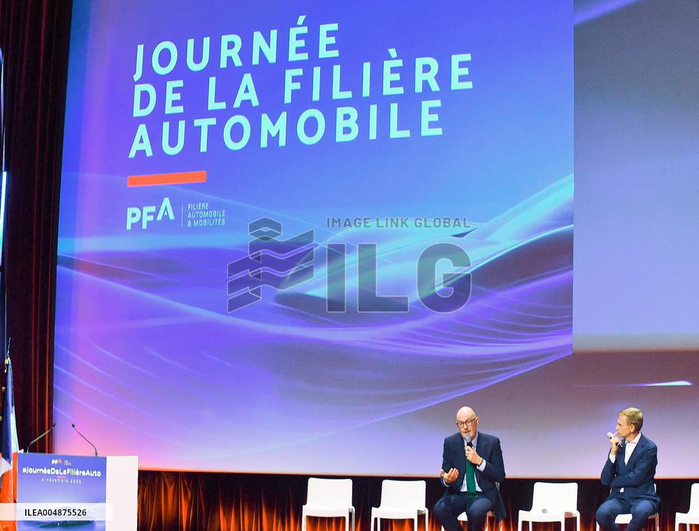 Ministerial Visits to Automotive Industry Day - Paris