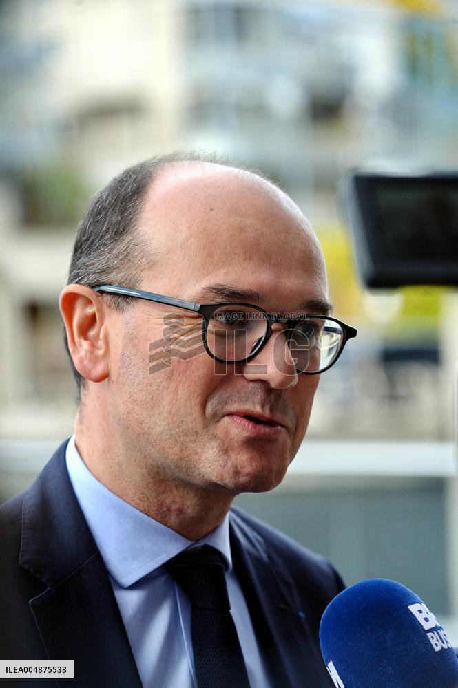 Ministerial Visits to Automotive Industry Day - Paris