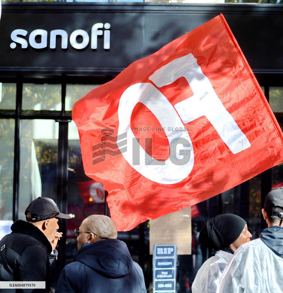 Inter-Union Rally In Front Of Maison Sanofi - Paris