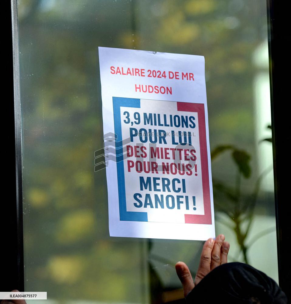Inter-Union Rally In Front Of Maison Sanofi - Paris