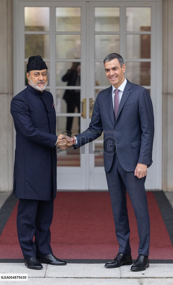 Sanchez receives the Sultan of Oman at Moncloa - Madrid