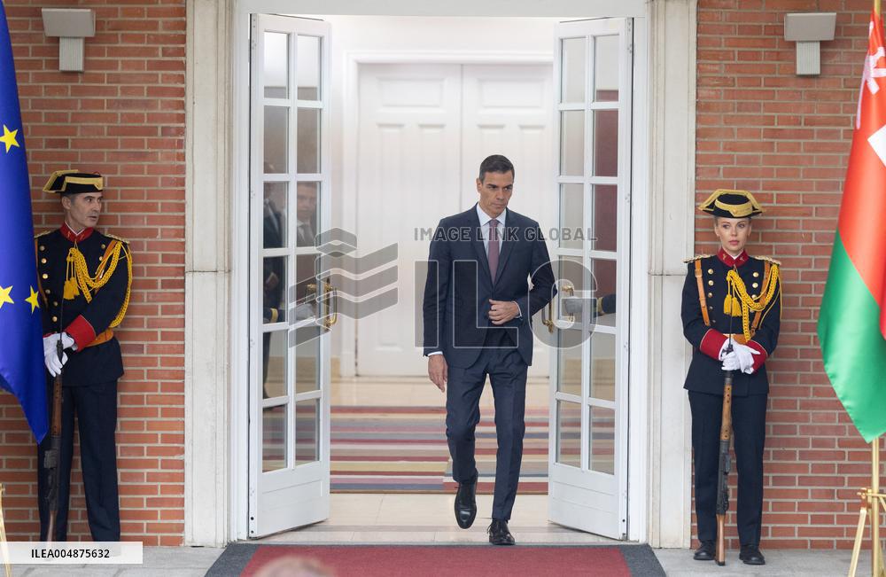 Sanchez receives the Sultan of Oman at Moncloa - Madrid