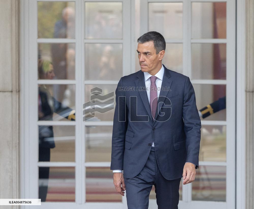 Sanchez receives the Sultan of Oman at Moncloa - Madrid
