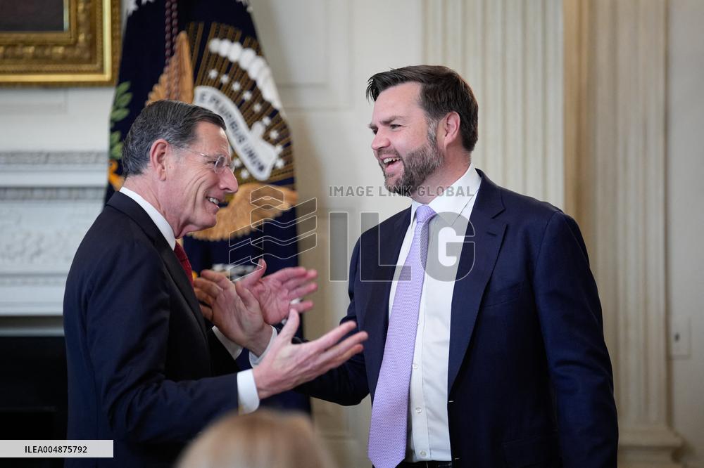 Trump With Republican Senators - Washington