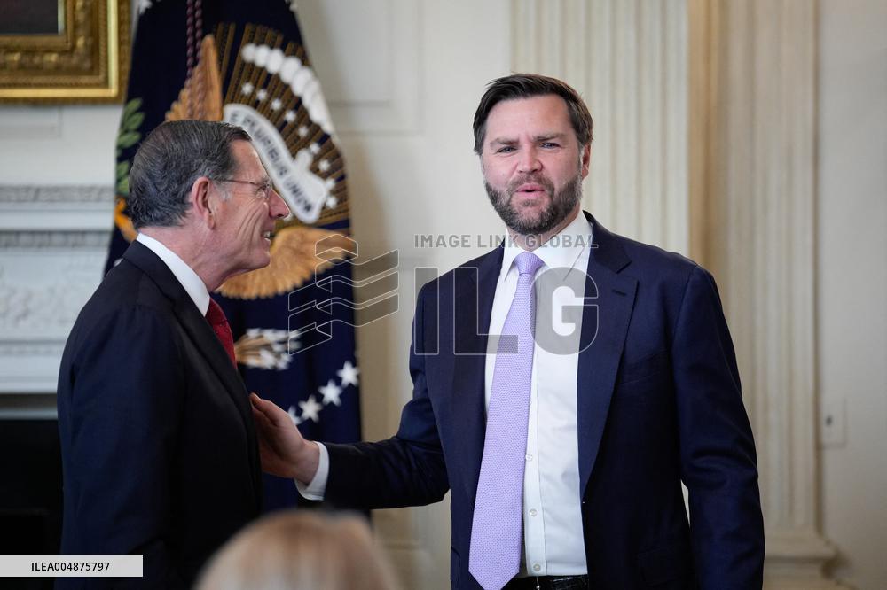 Trump With Republican Senators - Washington