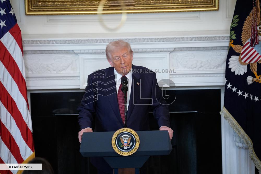 Trump With Republican Senators - Washington