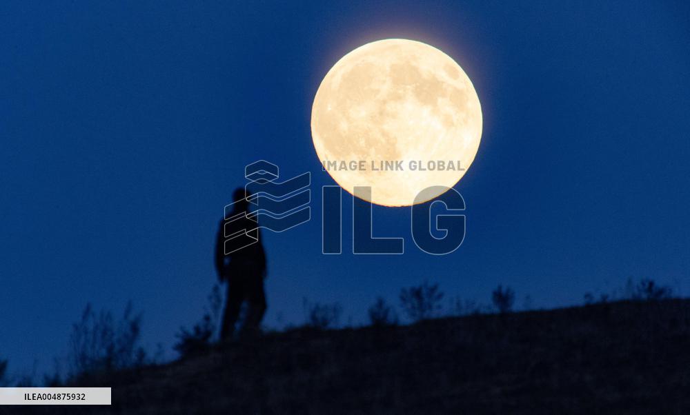 Full Moon Over China