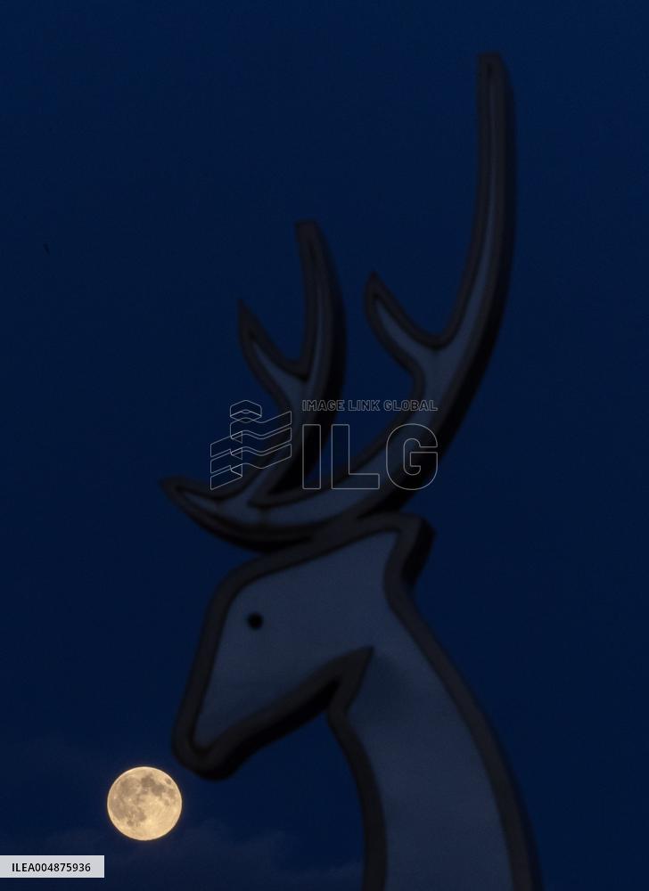 Full Moon Over China