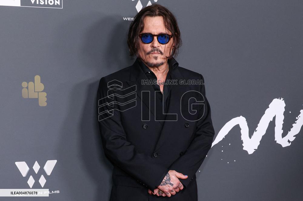 Modi Three Days On The Wing Of Madness Premiere - LA